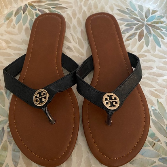 New black leather Tory Burch Slides FREE SHIPPING!! - Picture 1 of 6